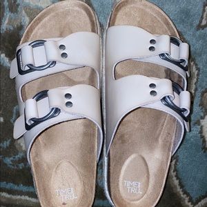 Time and tru espadrille sandals